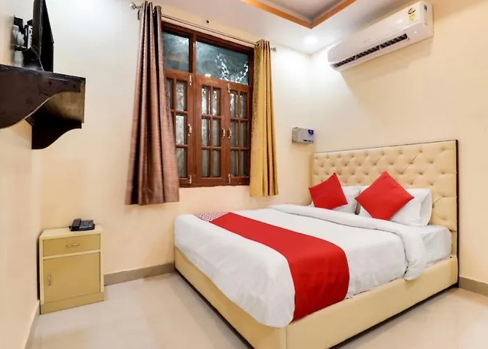 Kings Hotel & Banquet Hall