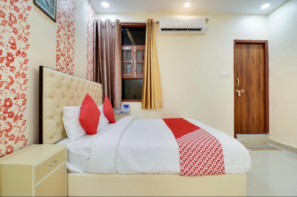 Hotel Kings & Banquet Hall Lucknow
